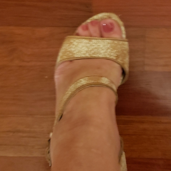 BED Stu Platform & Wedge Sandals EUC Tan & White - Picture 4 of 16